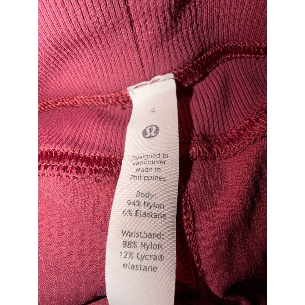Lululemon - Picture 2 of 2